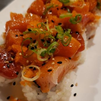 Sushi Hook - Northern California Roll - Sushi Bars Near Me - Sacramento, California Sushi Hook - Northern California Roll - Sushi Bars Near Me - Sacramento, California
