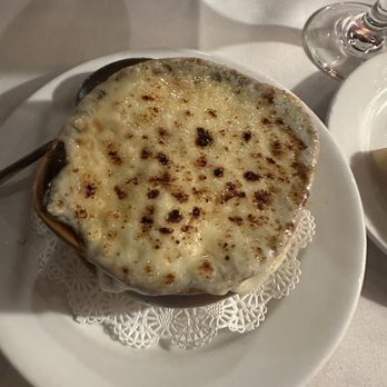 Lavendou Bistro Provincial - French Onion Soup - French Near Me - Dallas, Texas Lavendou Bistro Provincial - French Onion Soup - French Near Me - Dallas, Texas