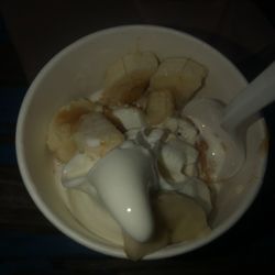 Briq's Soft Serve At Jet's Dairy Bar - Banana cream pie
