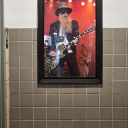 Billy Gibbons was here? Billy Gibbons was here?
