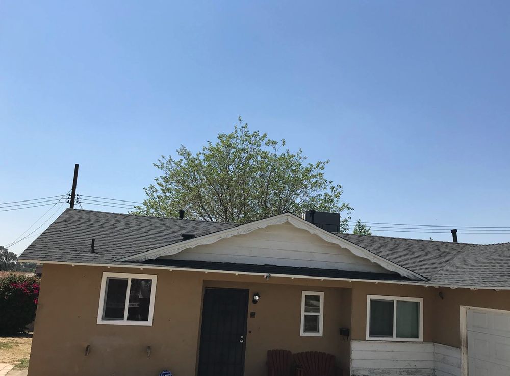 Slide of Guerrero Roofing