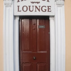Sheahan's Hilltop Lounge & Bar - Hilltop Front Door
