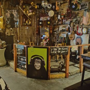 Java Jazz & Soup Nutz - Coffee & Tea Near Me - Lahaina, Hawaii