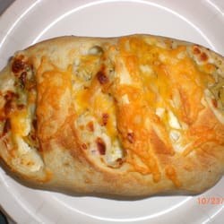Nikki's Pizza - Veggie Calzone