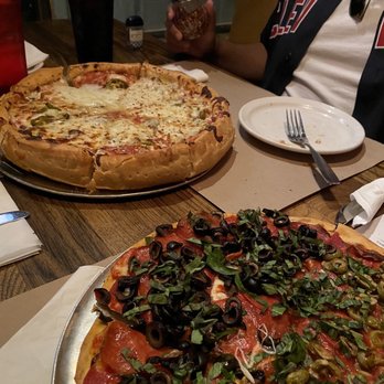 Fixture Pizza Pub - Pizza Near Me - Milwaukee, Wisconsin