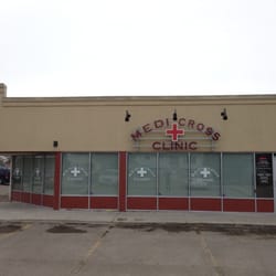 Medicross Clinic - Front Entrance