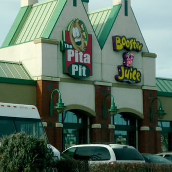 Booster Juice - the exterior of a pizza place - Juice Bars & Smoothies Near Me - Edmonton, Alberta