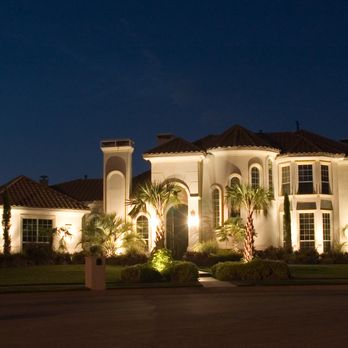 Silver Moon Lighting - House lighting - Landscaping Near Me - Allen, Texas Silver Moon Lighting - House lighting - Landscaping Near Me - Allen, Texas