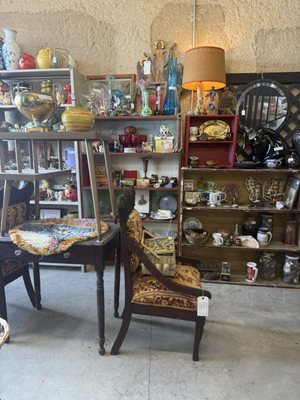 LaSalle Shoppes by null