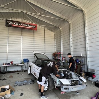 Send It Garage - Auto Repair Near Me - Perris, California Send It Garage - Auto Repair Near Me - Perris, California