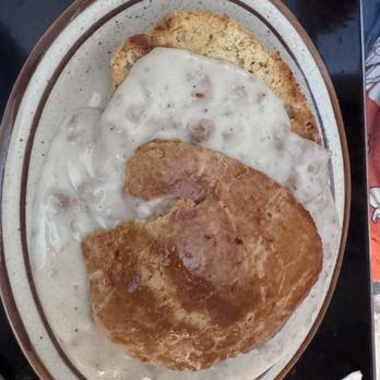 Pickford’s Sundries - Biscuits and gravy - American Near Me - Tampa, Florida Pickford’s Sundries - Biscuits and gravy - American Near Me - Tampa, Florida