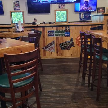 Gator's Dockside Oakleaf - Chicken Wings Near Me - Jacksonville, Florida Gator's Dockside Oakleaf - Chicken Wings Near Me - Jacksonville, Florida