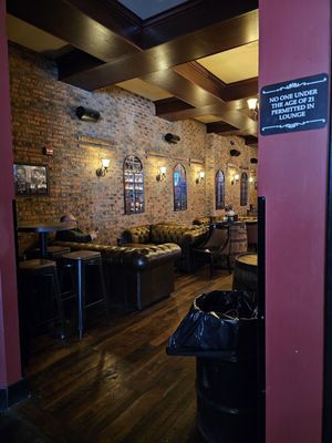 Wiseguy Lounge - Mass Ave by null