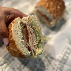 Mr. Pickle's Sandwich Shop - Listen Linda