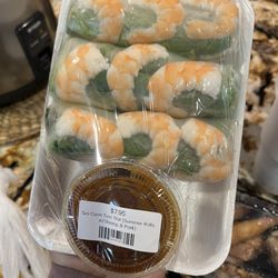 Mama Ha's Eatery - Goi Cuon Tom Thit (Shrimp & Pork Belly Summer Rolls) (3)