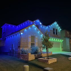 Estrada Tree Tri - Permanent lights