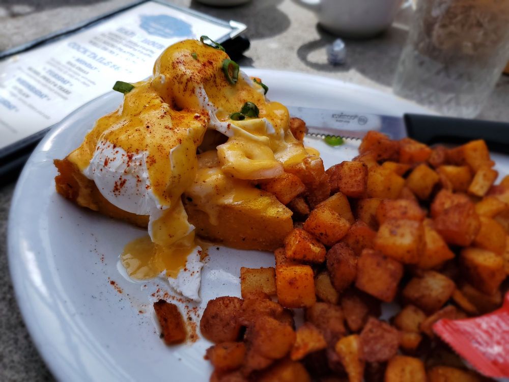 Shrimp & Grits Eggs Benedict Yelp