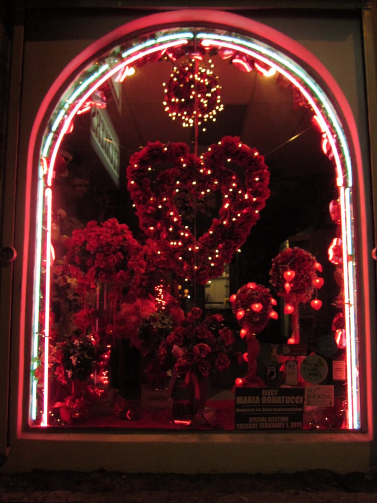 PETAL PUSHER FLORIST & DECORATORS Updated October 2024 25 Photos