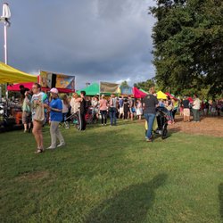 West Ashley Farmers Market - Lots of vendors. Bigger than I thought it would be for a first time market.