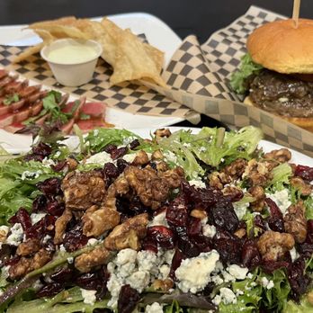Well 80 Brewhouse - Brewpubs Near Me - Olympia, Washington