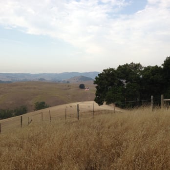 Helen Putnam Regional Park - View from the Panorama Trail - Hiking Near Me - Petaluma, California Helen Putnam Regional Park - View from the Panorama Trail - Hiking Near Me - Petaluma, California