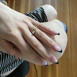 Sunny's Nails & Spa - black french manicure