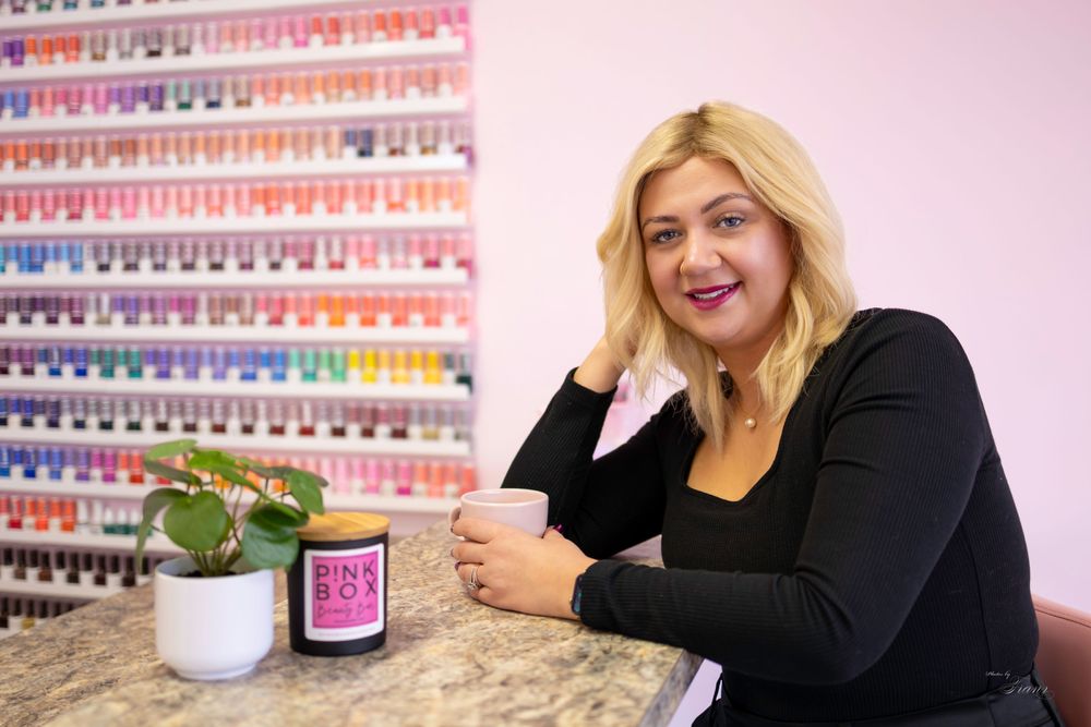 PINK BOX BEAUTY BAR Updated September 2024 44 Photos 1844 E