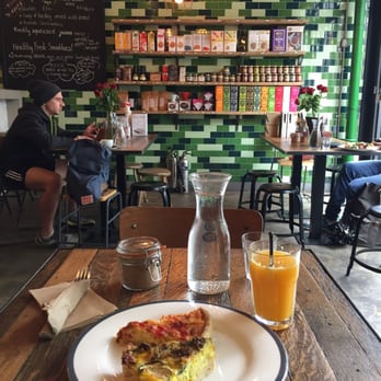Grounded Coffee - Salmon, vegetable quiche with fresh orange juice - Breakfast & Brunch Near Me - London, XGL