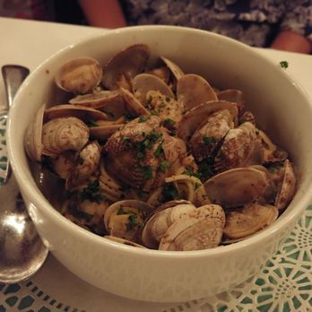 Cafe Sole - Clams - Seafood Near Me - Key West, Florida Cafe Sole - Clams - Seafood Near Me - Key West, Florida