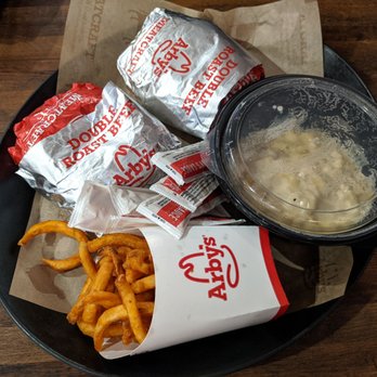 Arby's - Hot, fresh roast beef sandwiches, curly fries and white cheddar macaroni and cheese. - Fast Food Near Me - Lamont, Florida