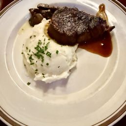 7 oz Filet Mignon 7 oz Filet Mignon
