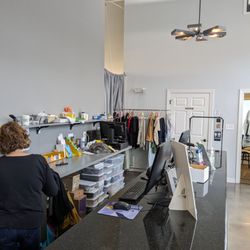New Era Alterations, Dry Cleaning & Shoe Repair