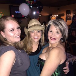 Blu's Karaoke Bar
