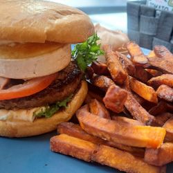 MorriSon's - Goat cheese burger