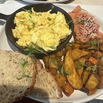 Ol Days - Smoked salmon traditional breakfast - Breakfast & Brunch Near Me - Miami, Florida Ol Days - Smoked salmon traditional breakfast - Breakfast & Brunch Near Me - Miami, Florida