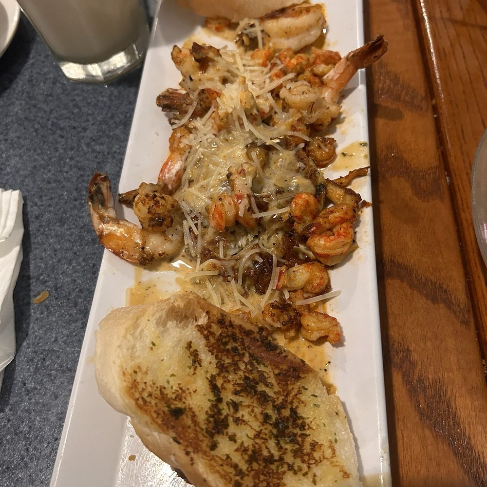 McElroy's Harbor House - CrabCAKE Biloxi - Seafood Near Me - Biloxi, Mississippi McElroy's Harbor House - CrabCAKE Biloxi - Seafood Near Me - Biloxi, Mississippi