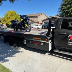 Roadrunnerz Towing & Transport