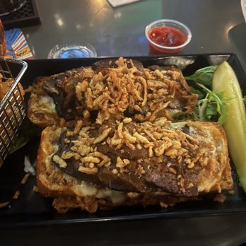 Tavern On Main - Short rib grilled cheese - Bars Near Me - Crown Point, Indiana Tavern On Main - Short rib grilled cheese - Bars Near Me - Crown Point, Indiana