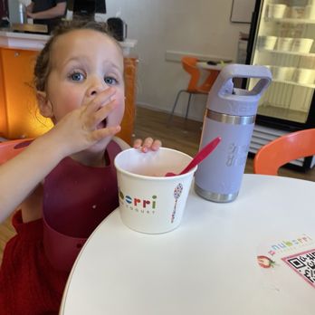Nuberri - Ice Cream & Frozen Yogurt Near Me - Tallahassee, Florida