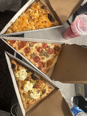 Pin-Up Pizza by null