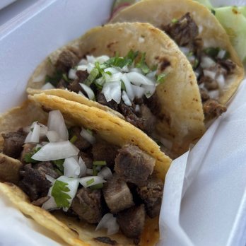 La Patrona - Tacos la lengua - Food Trucks Near Me - Manassas, Virginia