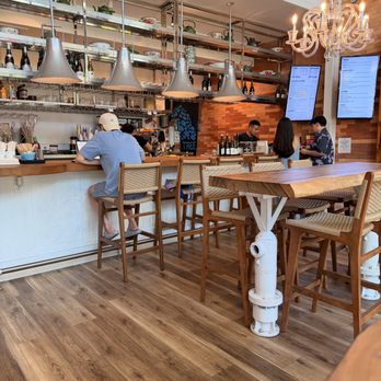 Bluetree Cafe - Kaka'ako - Coffee & Tea Near Me - Honolulu, Hawaii Bluetree Cafe - Kaka'ako - Coffee & Tea Near Me - Honolulu, Hawaii