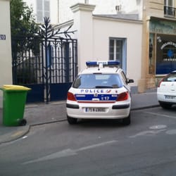 Commissariat du 17ème - Vous avez dit "respect....!"
