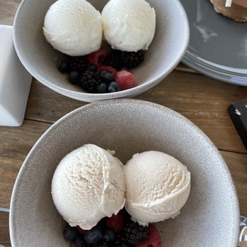 Restaurant 917 - House Made Ice Cream - New American Near Me - Carson, California Restaurant 917 - House Made Ice Cream - New American Near Me - Carson, California