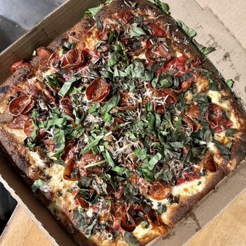 Pizzaleah - Mush-a-roni pan pie ($30), call to order ahead - Pizza Near Me - Windsor, California