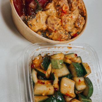 Foodland - Poke bowl - Grocery Near Me - Honolulu, Hawaii