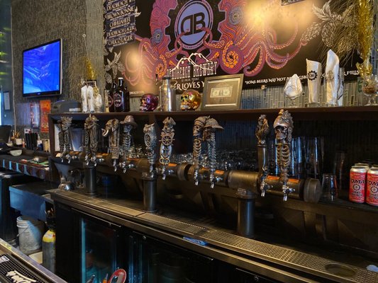 DeadBeach Brewery by null