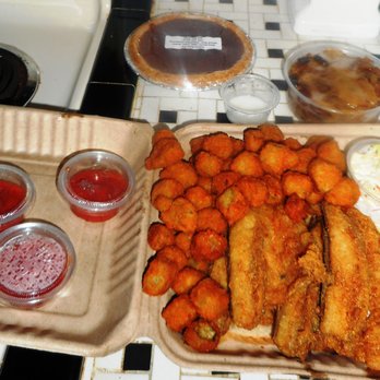 Sugar's Crab Shack - I asked for 2 extra cocktail sauces & received them w/o charge. This entire haul costs around $25; I made 3 meals out of it. - Seafood Near Me - Richmond, Virginia Sugar's Crab Shack - I asked for 2 extra cocktail sauces & received them w/o charge. This entire haul costs around $25; I made 3 meals out of it. - Seafood Near Me - Richmond, Virginia