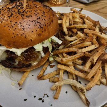 FLINT by Baltaire - Flint Burger Dinner - New American Near Me - Phoenix, Arizona FLINT by Baltaire - Flint Burger Dinner - New American Near Me - Phoenix, Arizona