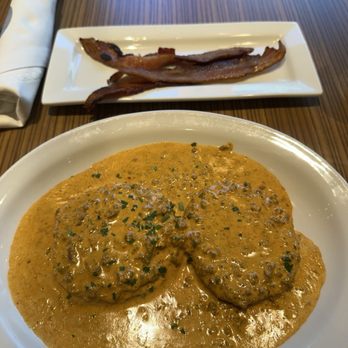 Neighborhood Services Bar + Restaurant - Biscuits and chorizo gravy - Breakfast & Brunch Near Me - Tempe, Arizona